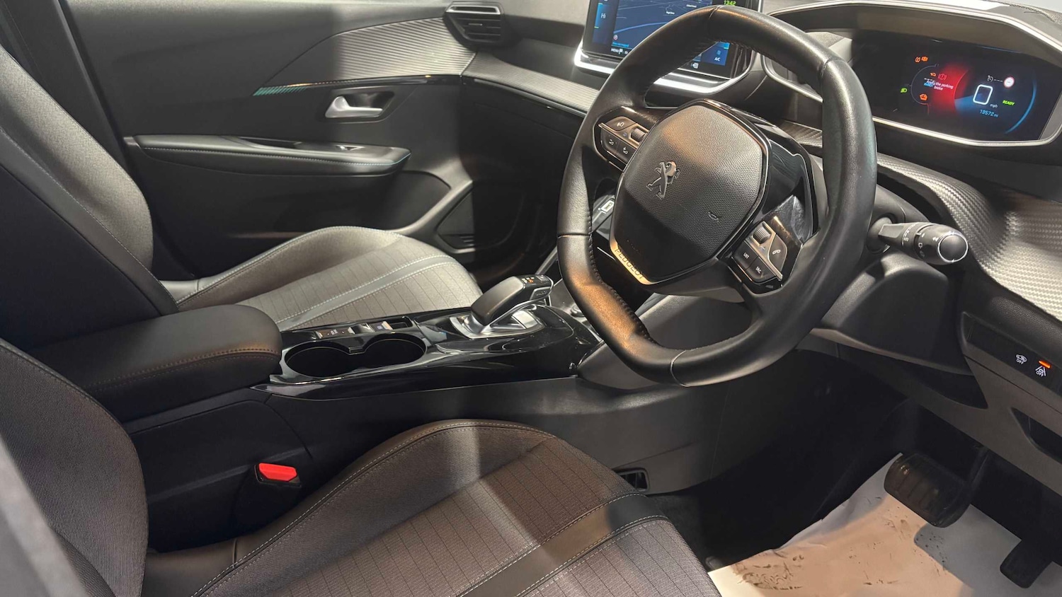 Used Peugeot 208 2020 for sale - 77123465: Photo 13