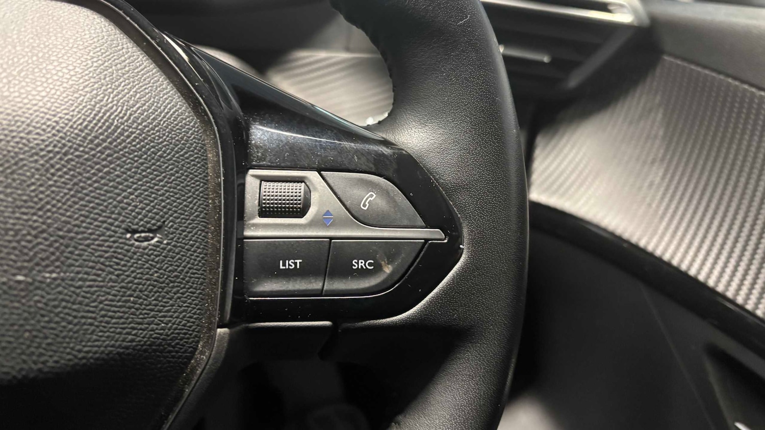 Used Peugeot 208 2020 for sale - 77123465: Photo 17