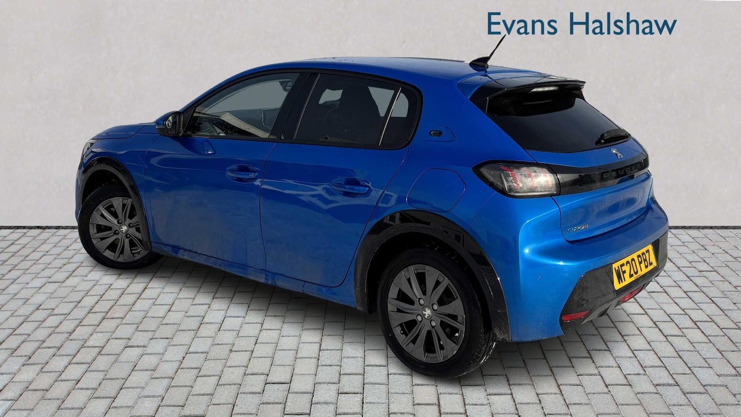 Used Peugeot 208 2020 for sale - 77123465: Photo 2