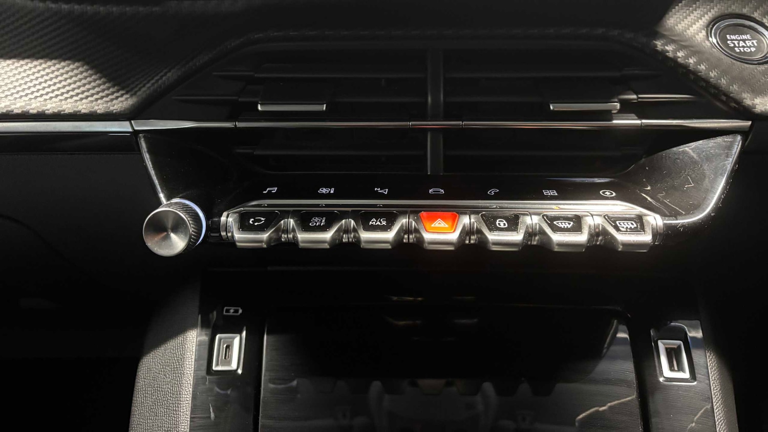 Used Peugeot 208 2020 for sale - 77123465: Photo 20