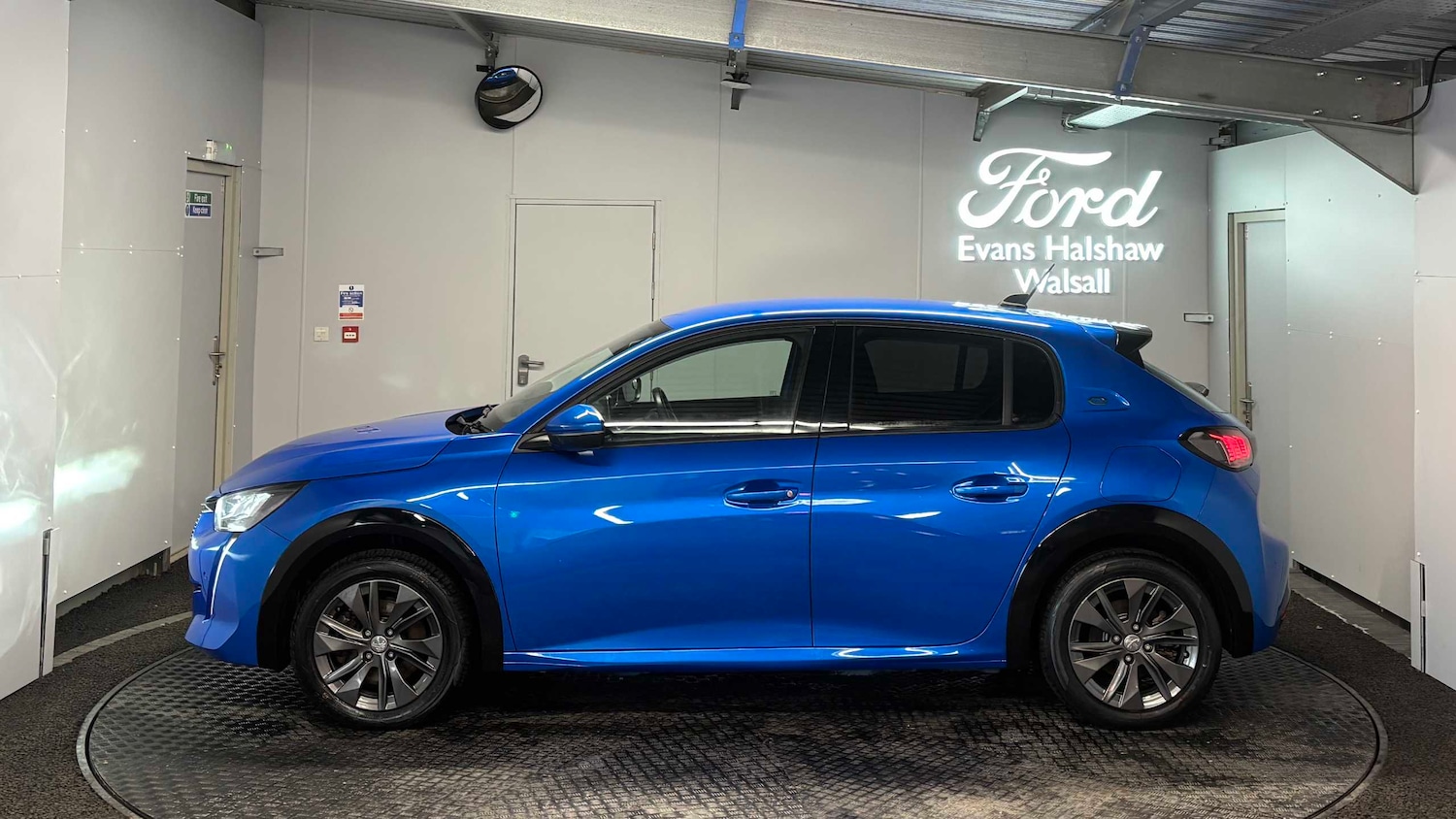 Used Peugeot 208 2020 for sale - 77123465: Photo 8