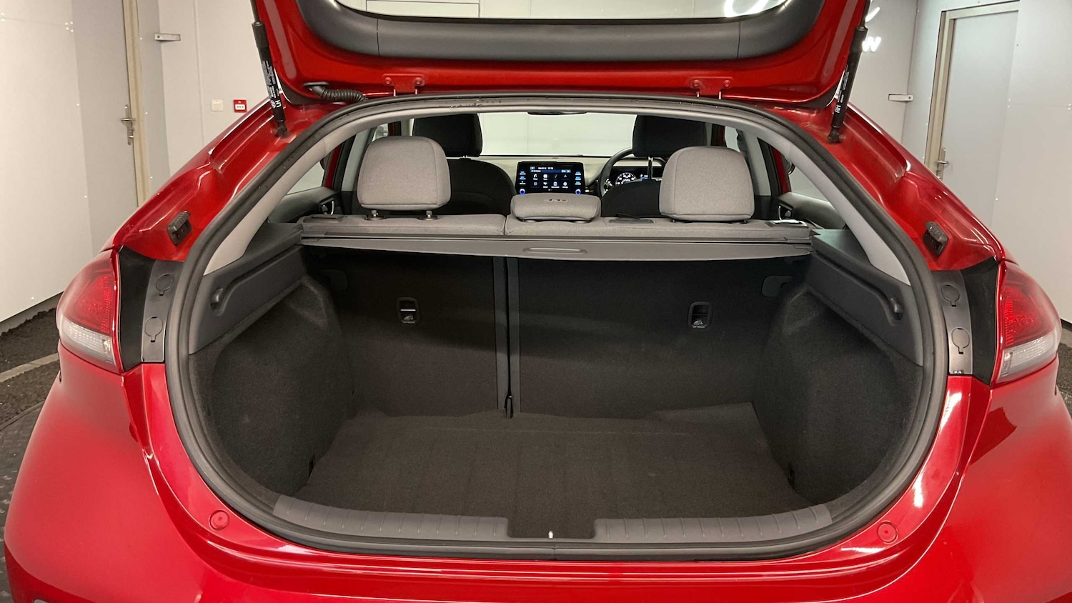 Used Hyundai IONIQ 2022 for sale - 76594300: Photo 31