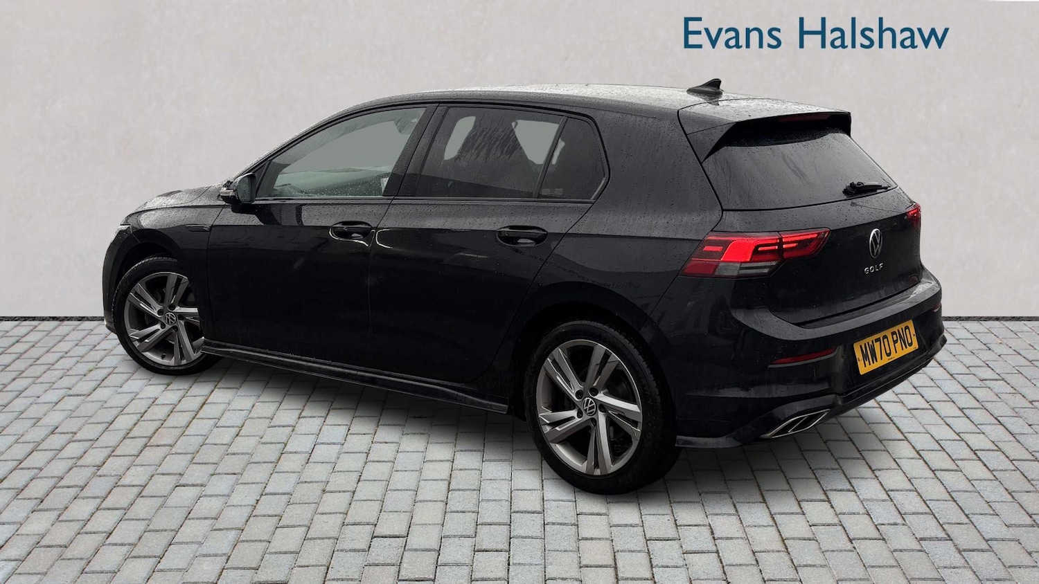Used Volkswagen Golf 2020 for sale - 77308400: Photo 2