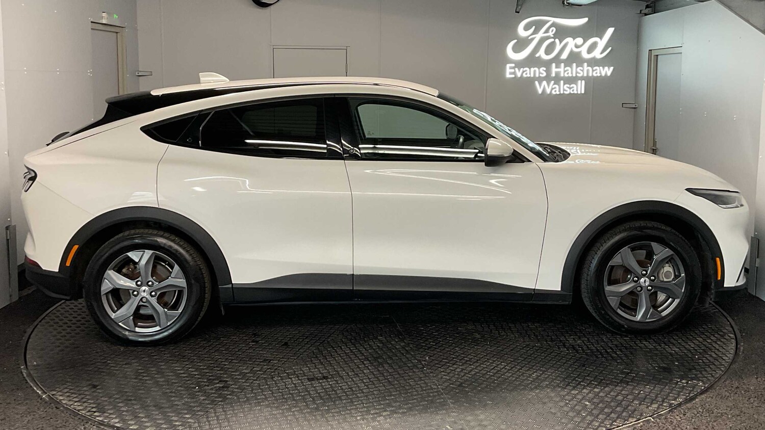 Used Ford Mustang Mach-E 2023 for sale - 75845848: Photo 8