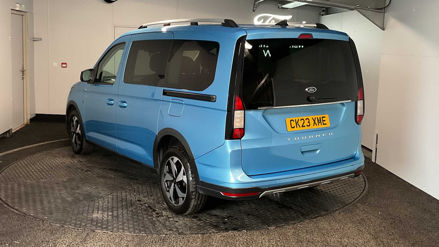 Used Ford Tourneo Connect 2023 for sale - 76447579: Photo 7