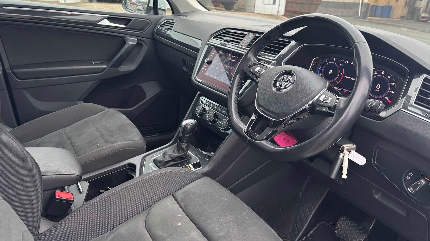 Used Volkswagen Tiguan 2021 for sale - 77068604: Photo 6