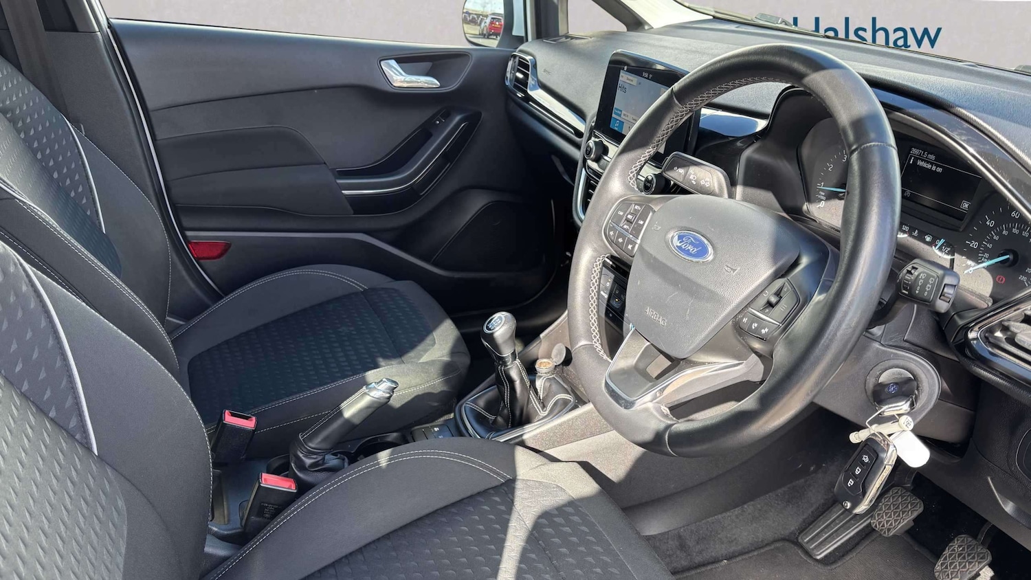 Used Ford Fiesta 2017 for sale - 78037809: Photo 6
