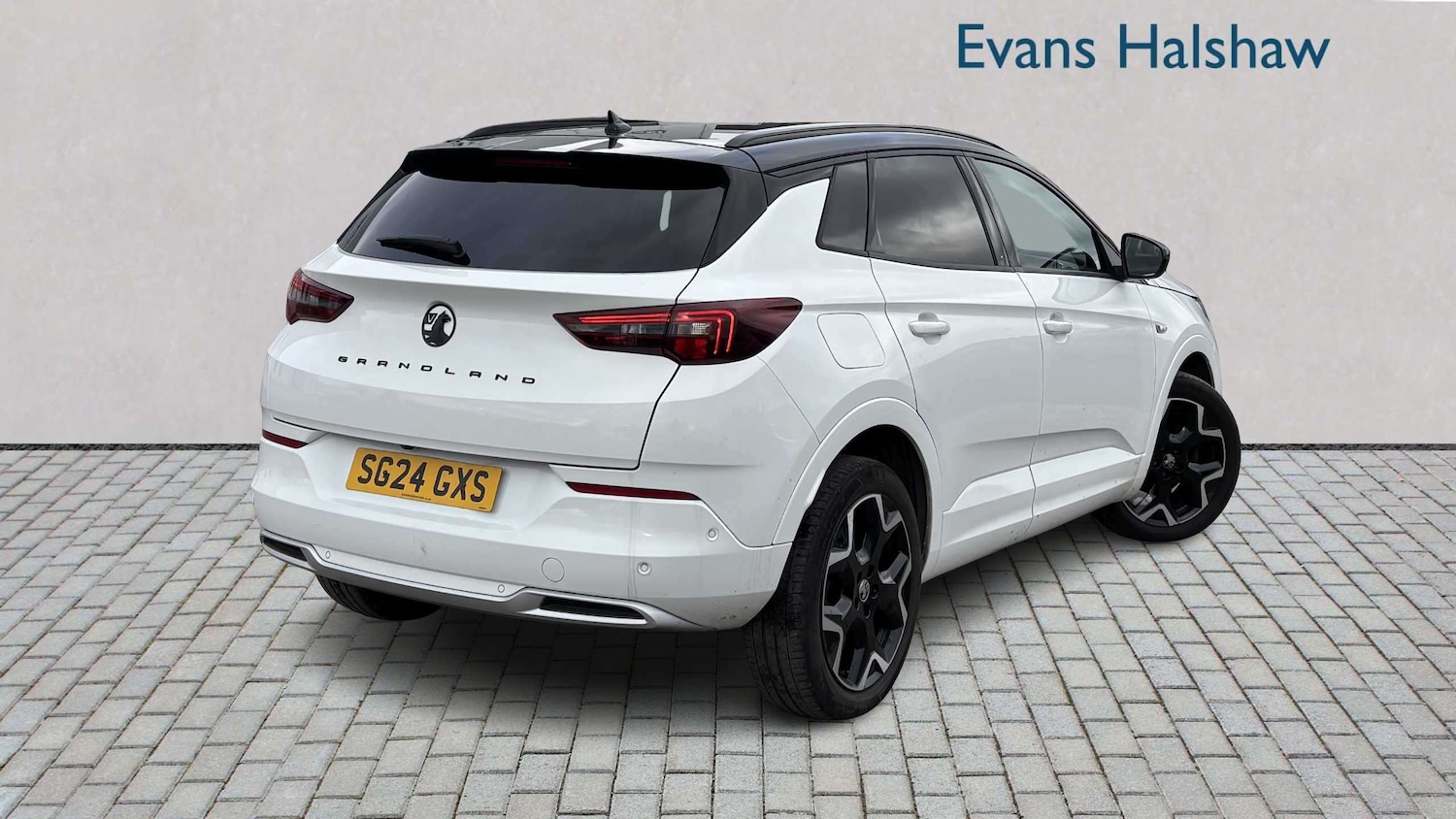 Used Vauxhall Grandland 2024 for sale - 77674654: Photo 2