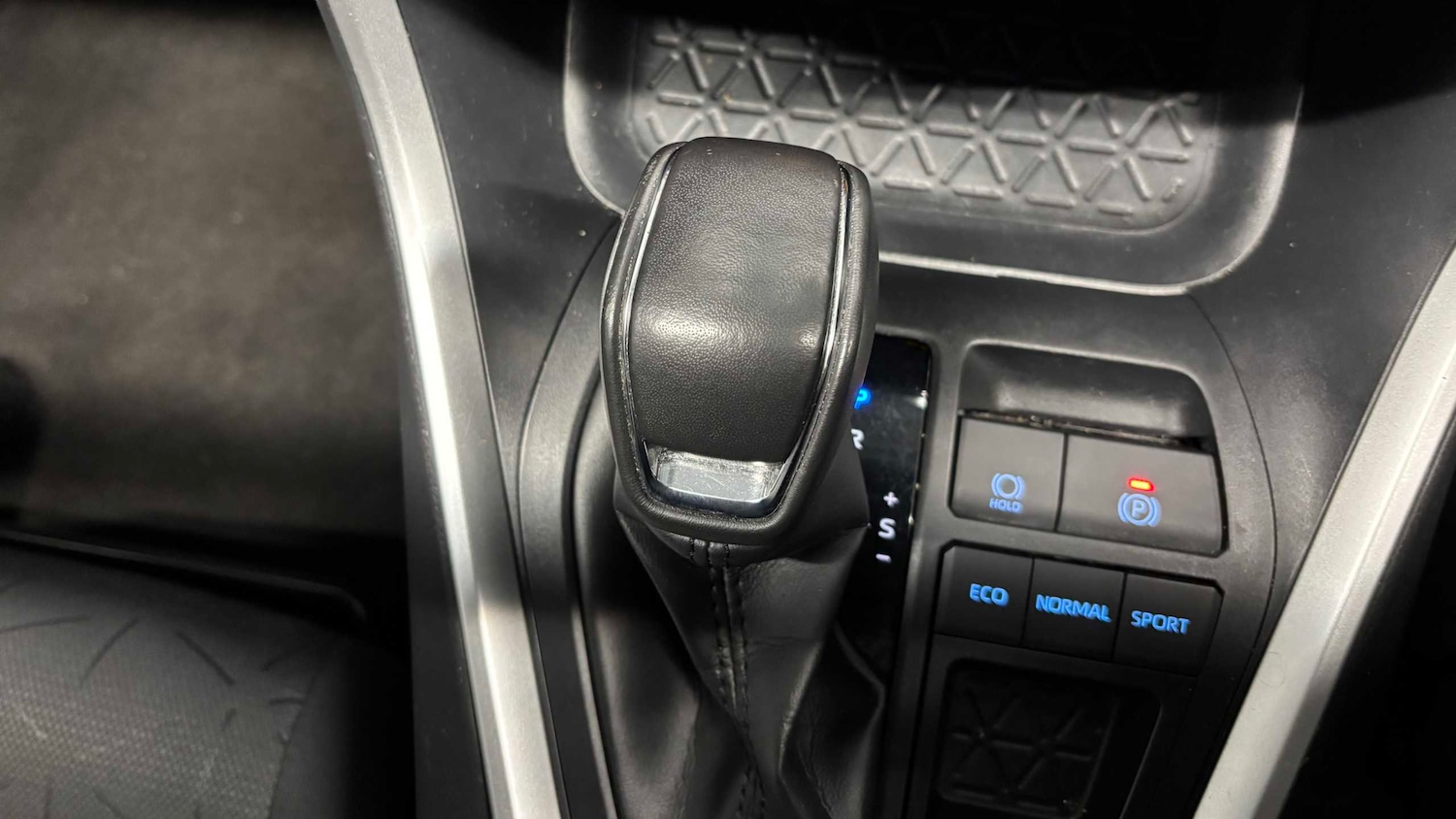 Used Toyota RAV4 2022 for sale - 77429249: Photo 21