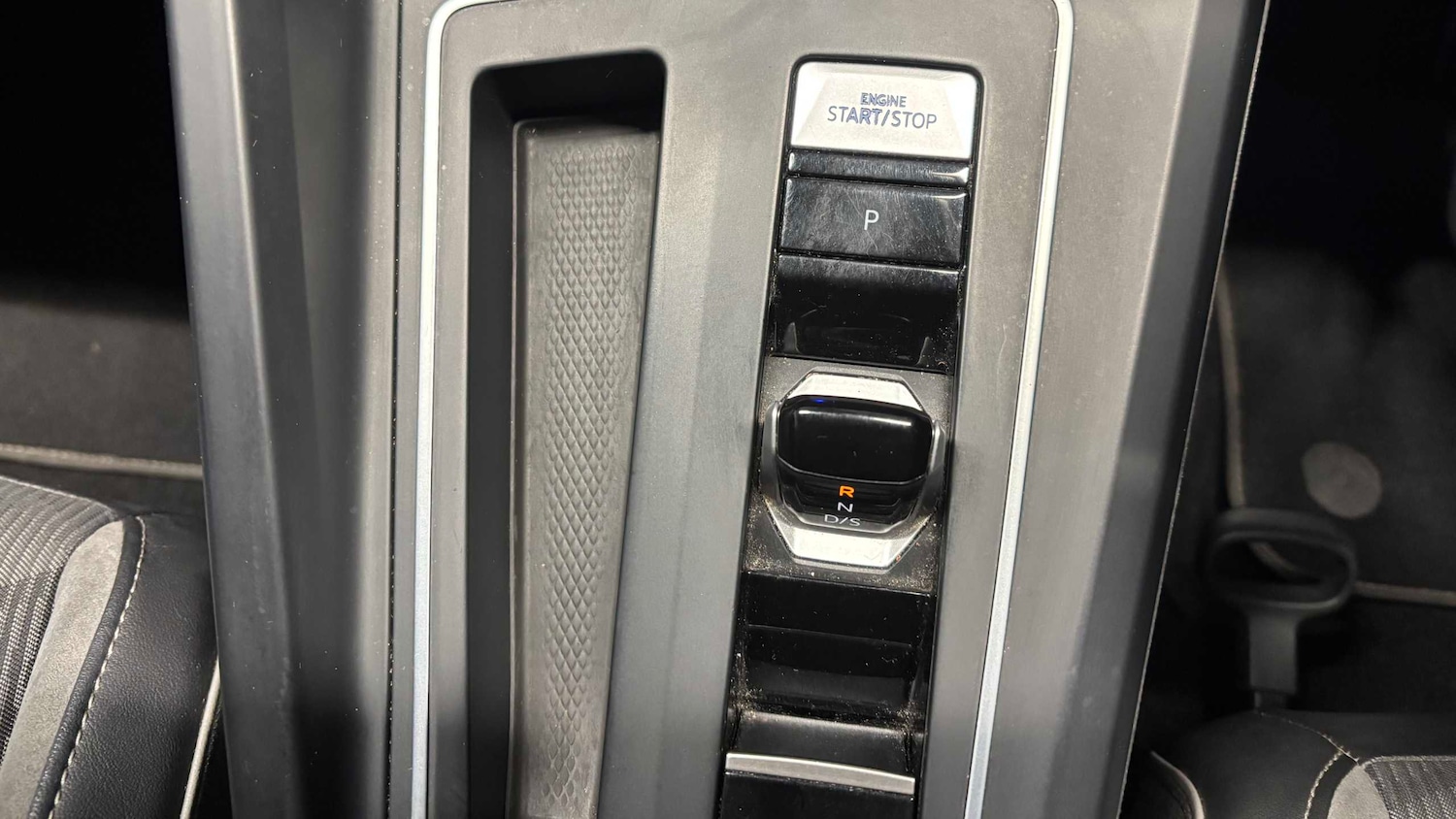 Used Volkswagen Golf 2020 for sale - 77886004: Photo 23