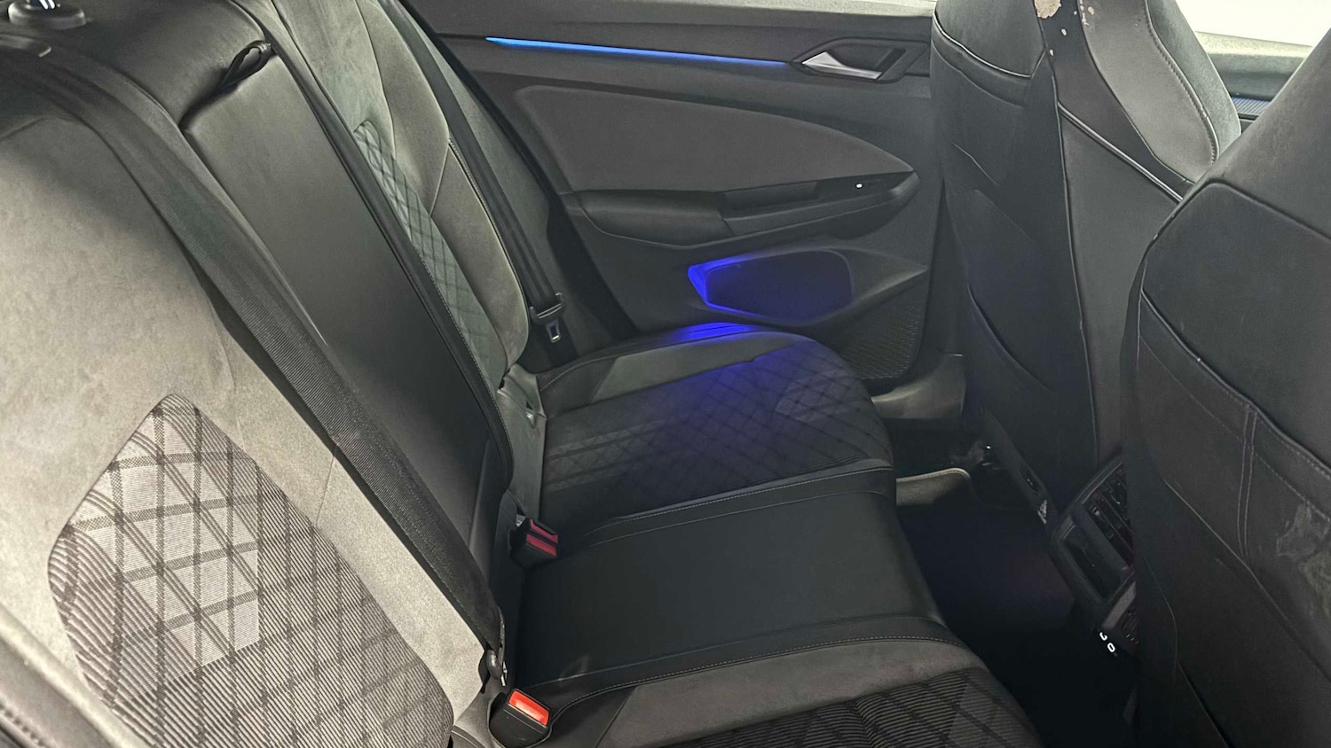 Used Volkswagen Golf 2020 for sale - 77886004: Photo 25