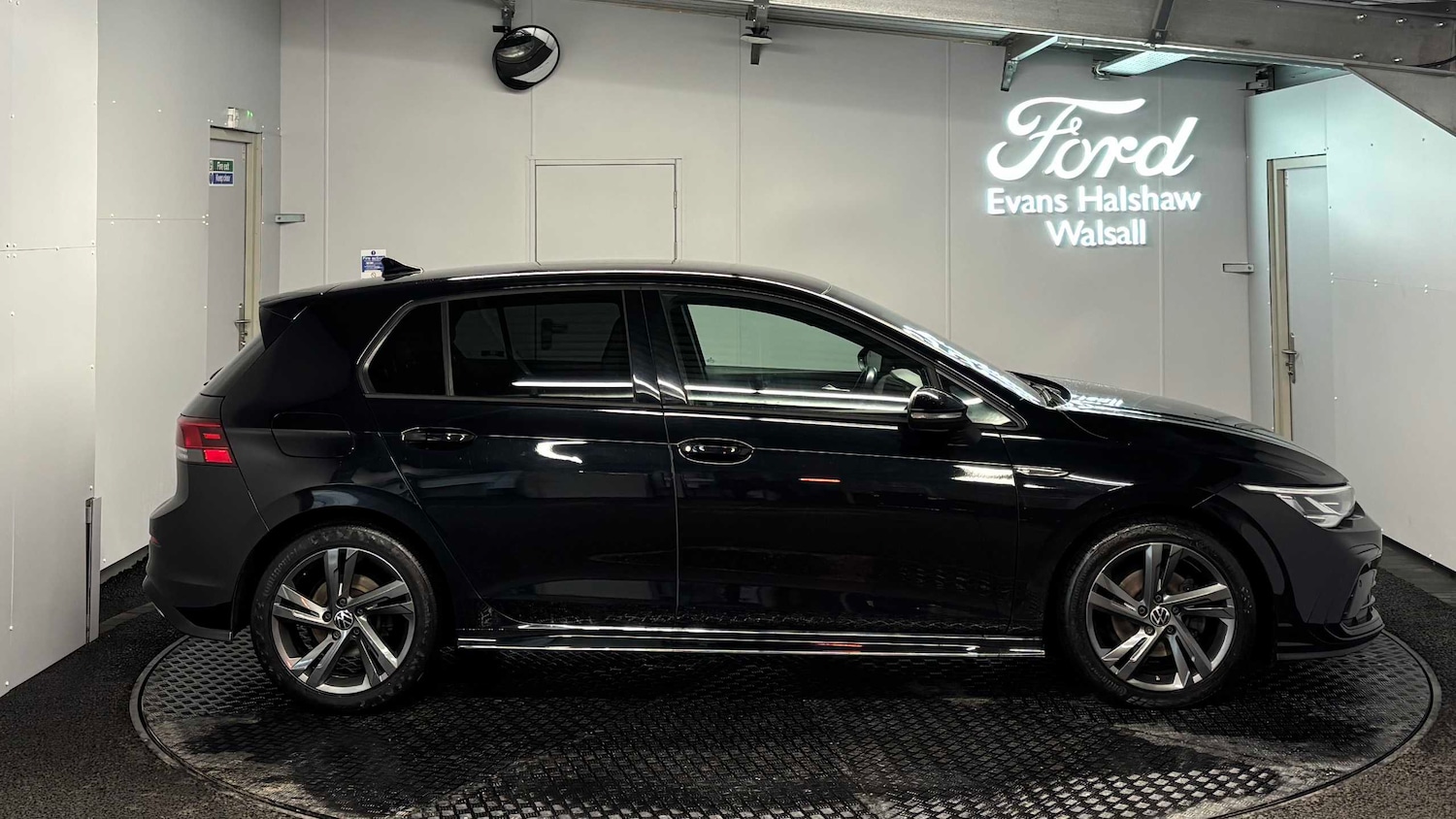 Used Volkswagen Golf 2020 for sale - 77886004: Photo 4