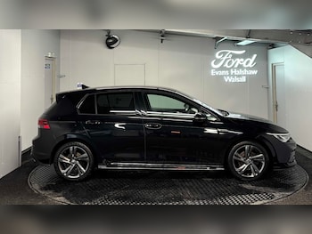 Used Volkswagen Golf 2020 for sale - 77886004: Photo