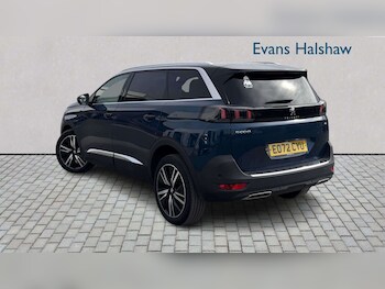 Used Peugeot 5008 2023 for sale - 78248260: Photo