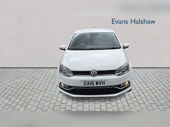 Used Volkswagen Polo 2016 for sale - 78407481: Photo