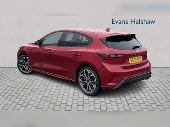 Used Ford Focus 2023 for sale - 77615456: Photo