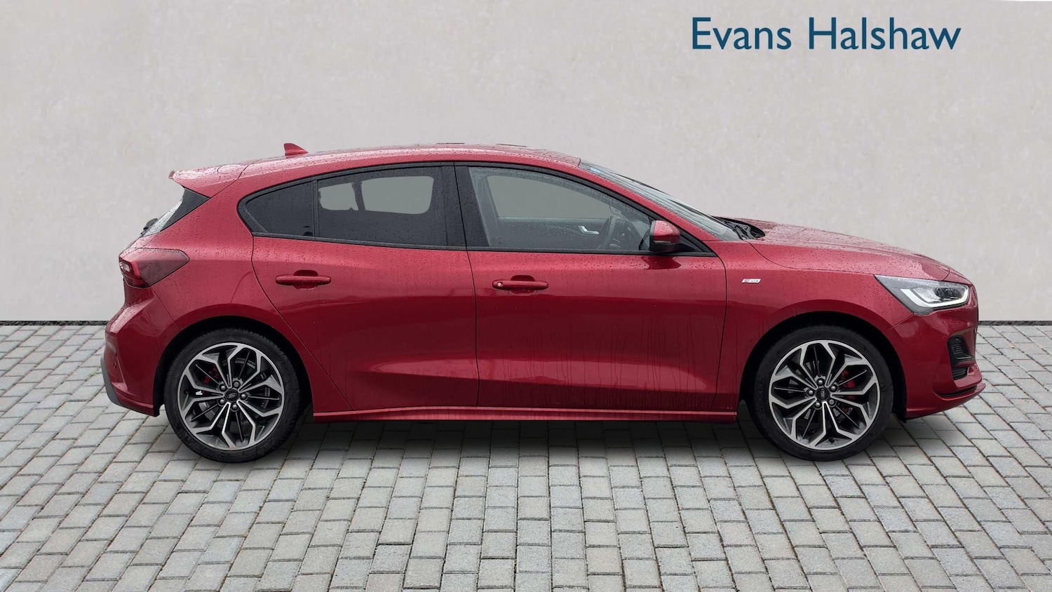 Used Ford Focus 2023 for sale - 77615456: Photo 3