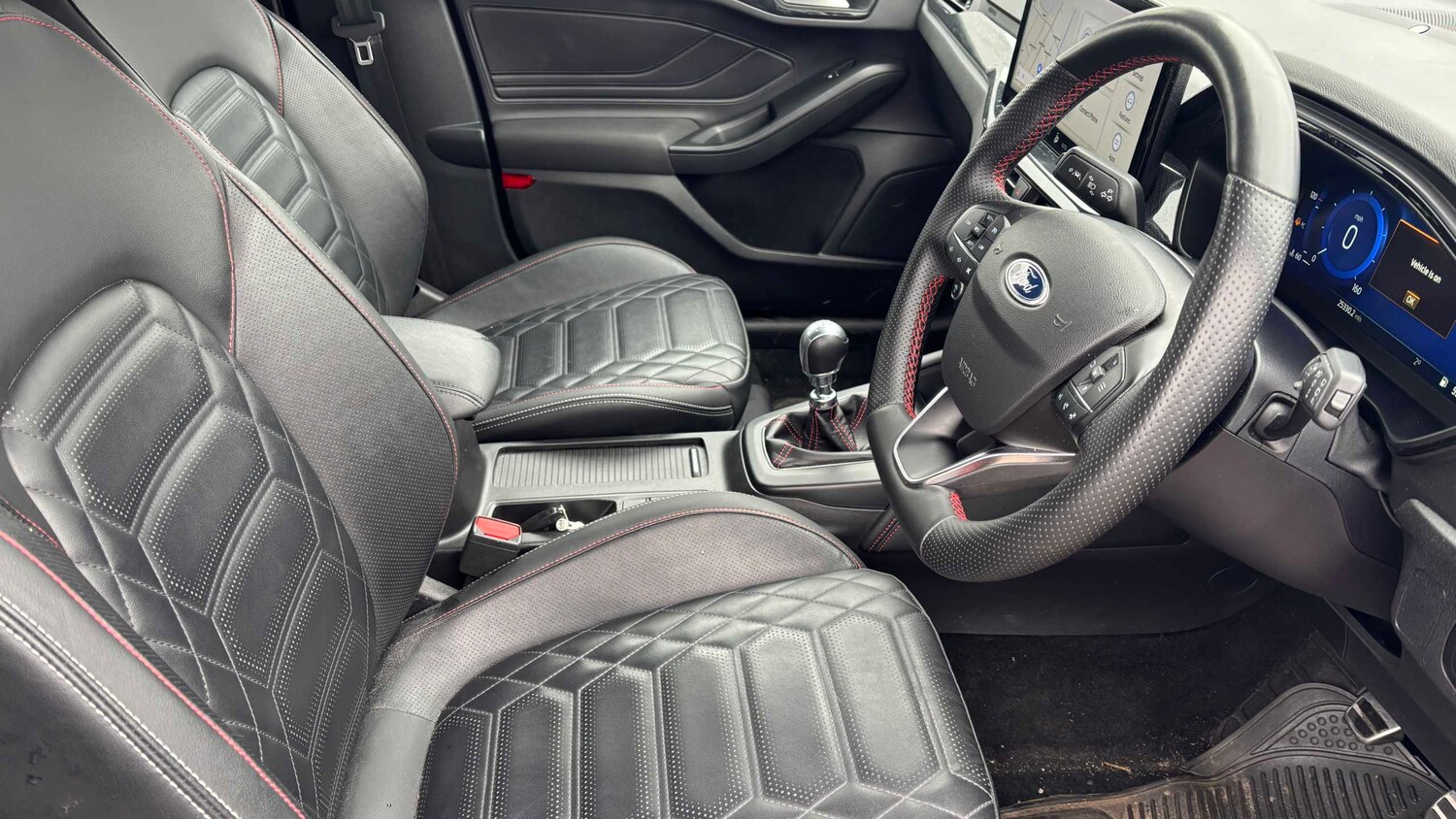 Used Ford Focus 2023 for sale - 77615456: Photo 7