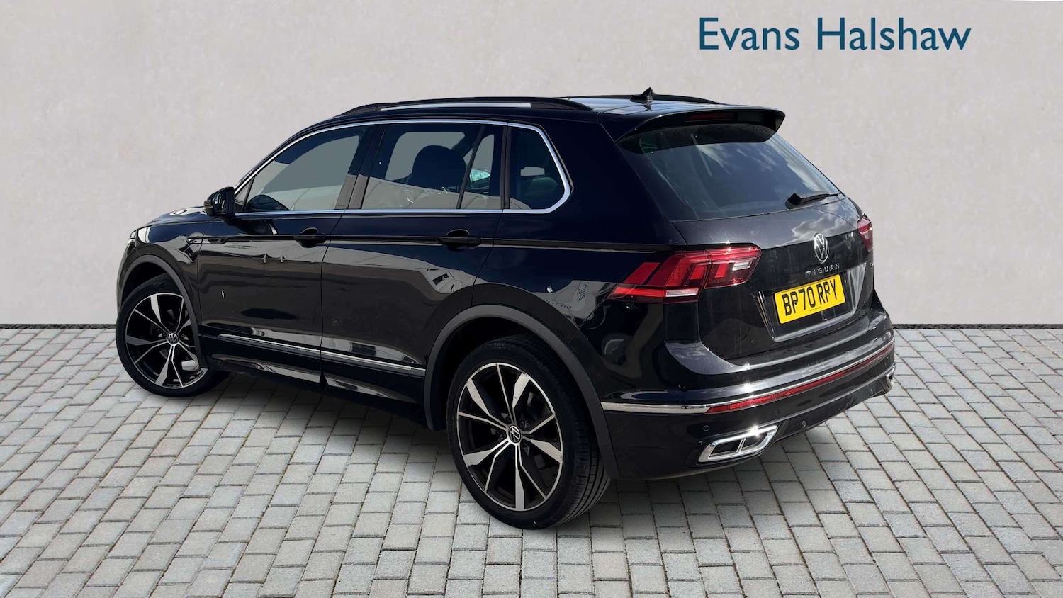 Used Volkswagen Tiguan 2021 for sale - 77886089: Photo 2