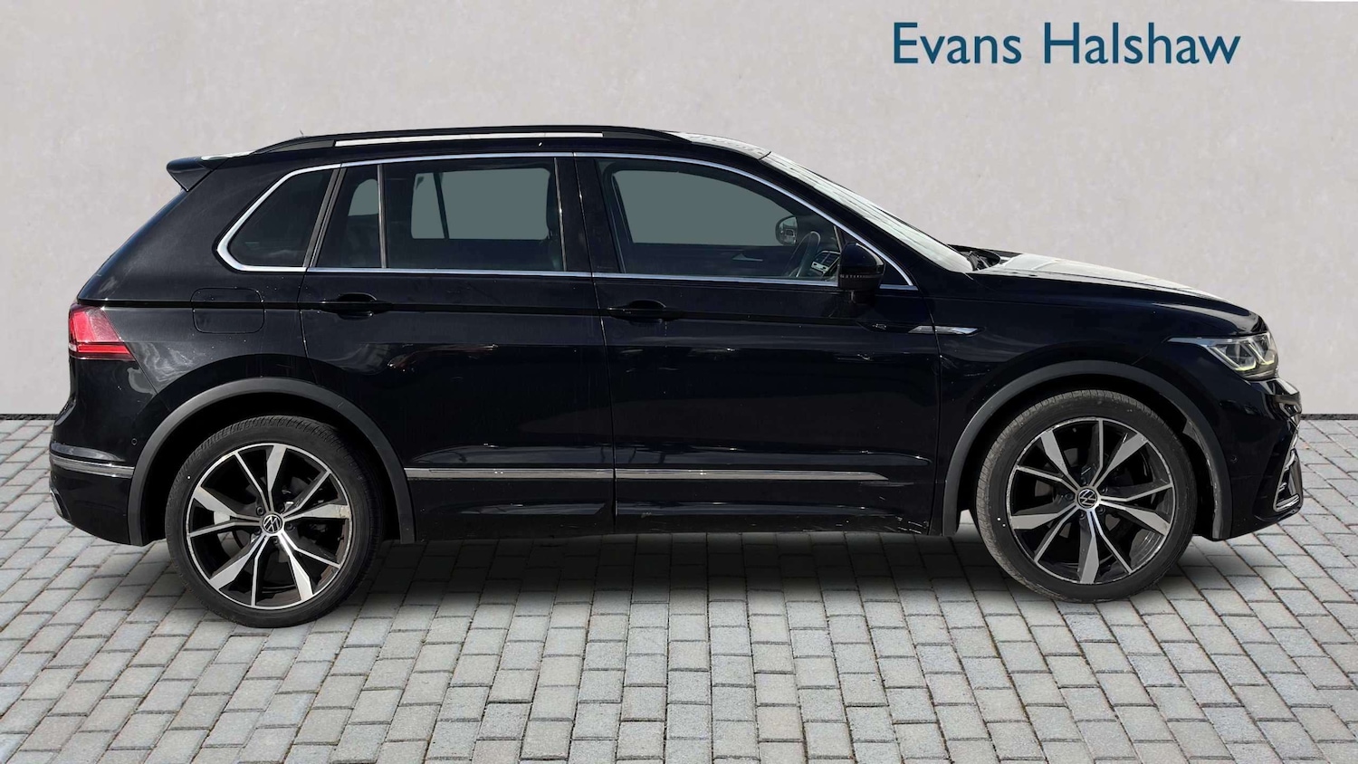 Used Volkswagen Tiguan 2021 for sale - 77886089: Photo 3