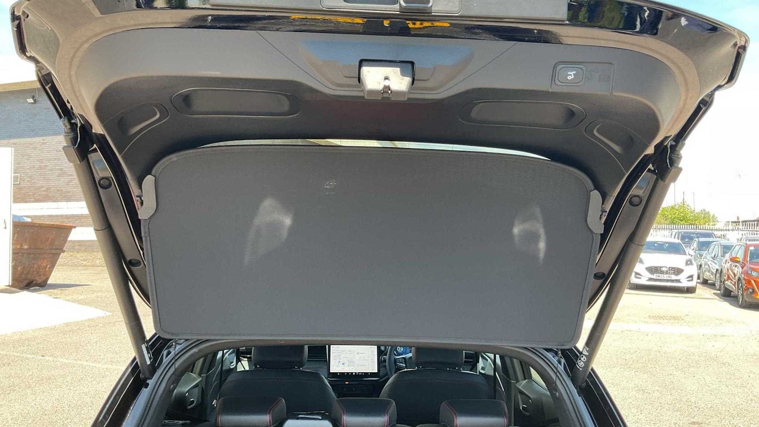 Vehicle 29