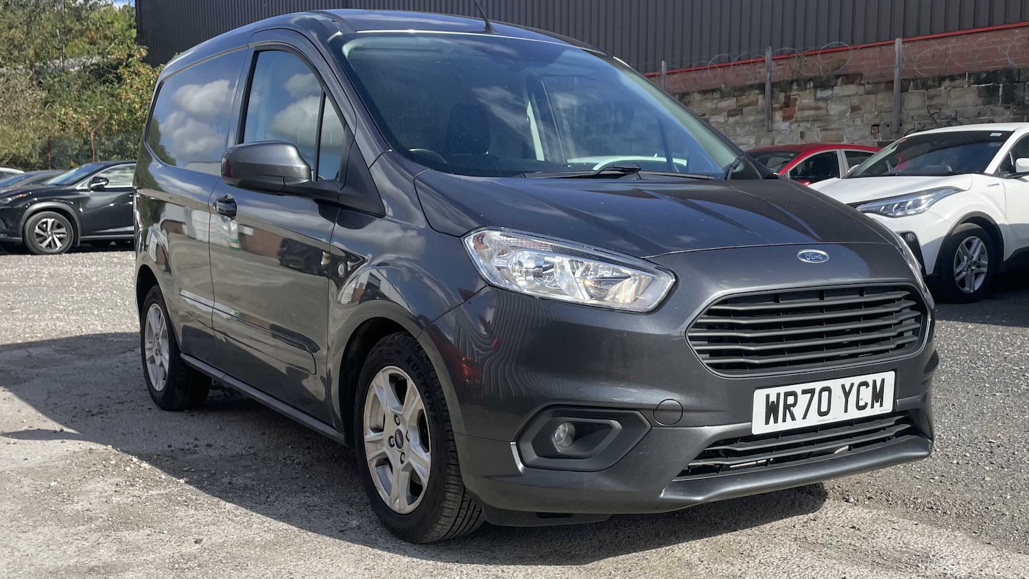 Used Ford Transit Courier 2020 for sale - 76390690: Photo 11