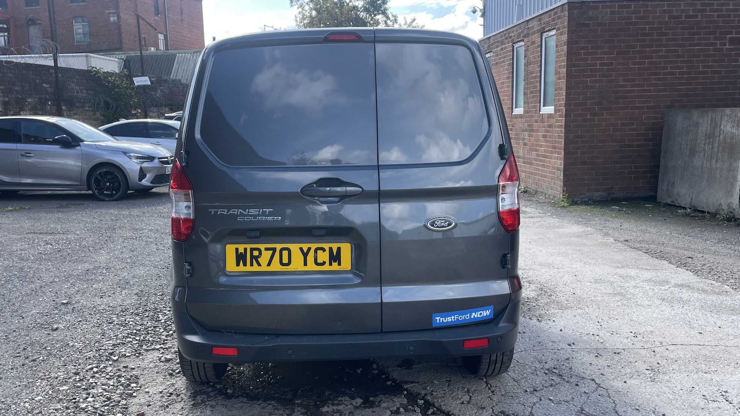 Used Ford Transit Courier 2020 for sale - 76390690: Photo 18