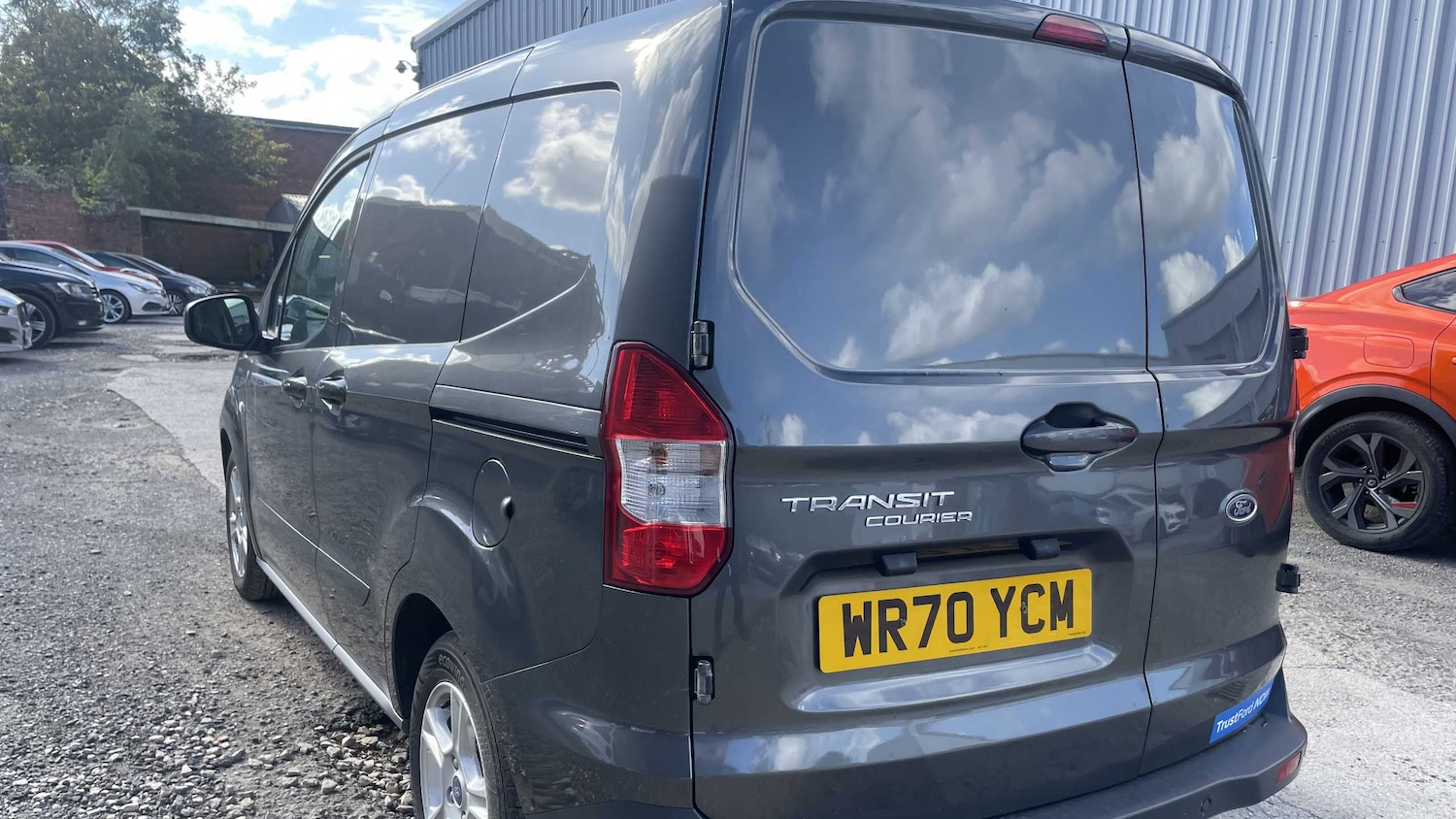 Used Ford Transit Courier 2020 for sale - 76390690: Photo 19