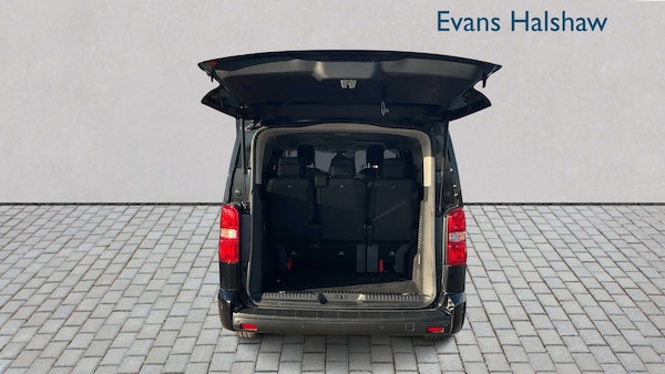 Used Peugeot Traveller 2019 for sale - 76262374: Photo 27