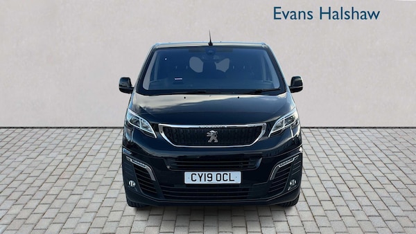 Used Peugeot Traveller 2019 for sale - 76262374: Photo 2
