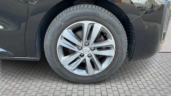 Used Peugeot Traveller 2019 for sale - 76262374: Photo 9