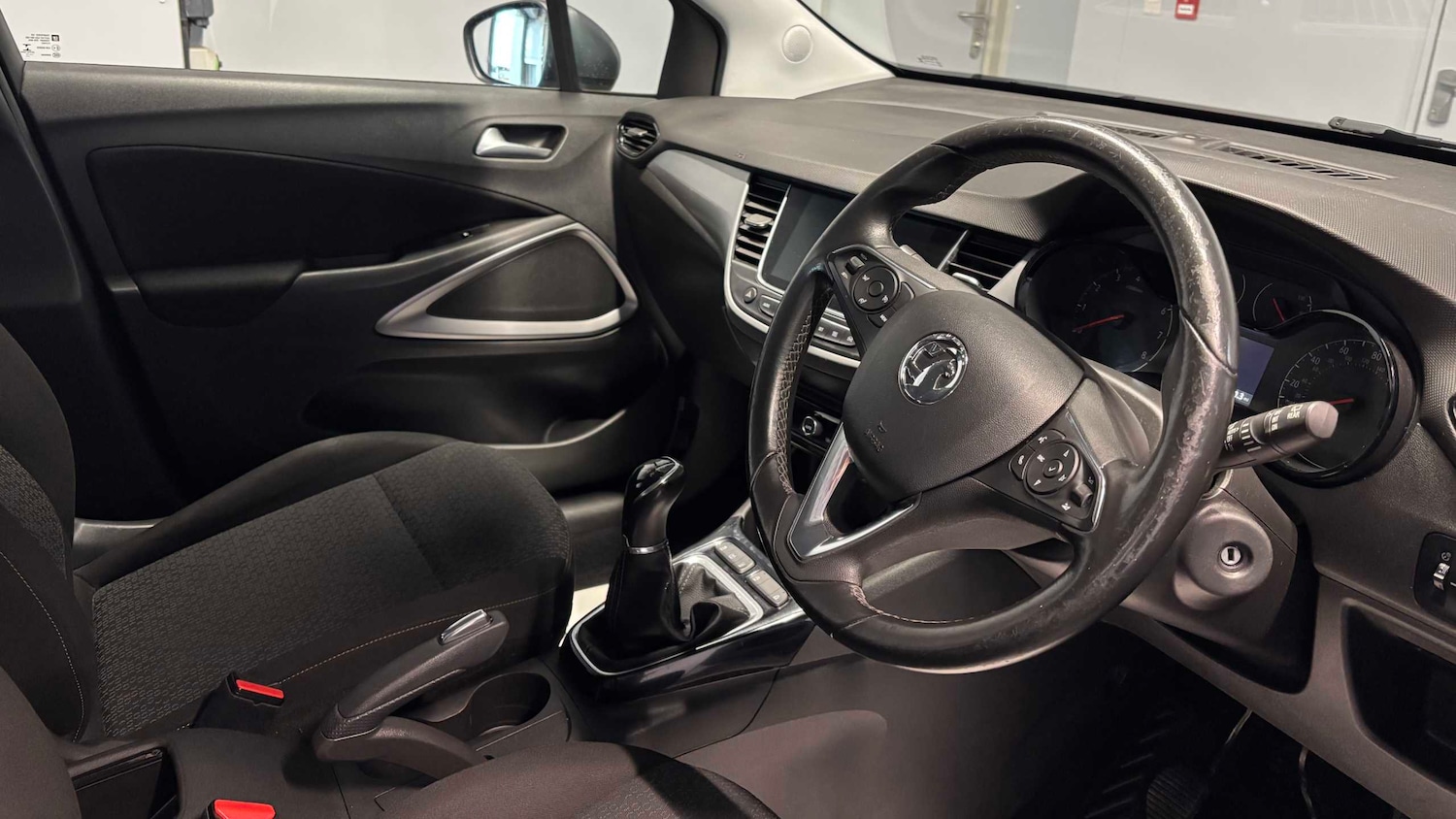 Used Vauxhall Crossland X 2017 for sale - 76916120: Photo 13