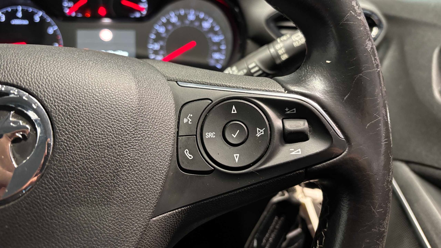 Used Vauxhall Crossland X 2017 for sale - 76916120: Photo 17