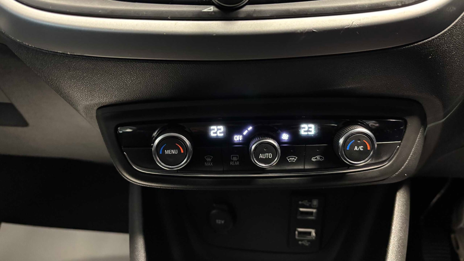 Used Vauxhall Crossland X 2017 for sale - 76916120: Photo 19