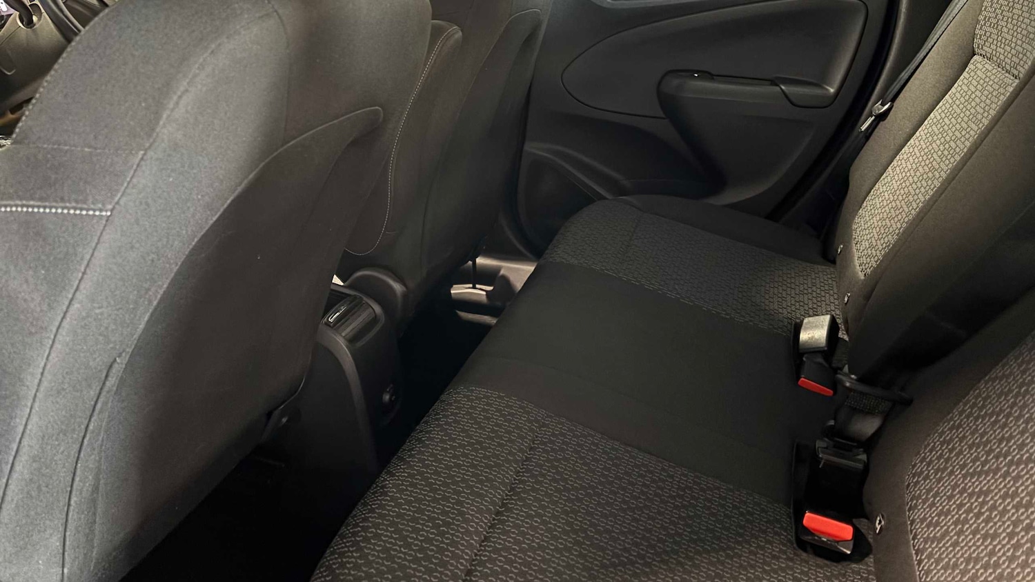 Used Vauxhall Crossland X 2017 for sale - 76916120: Photo 24