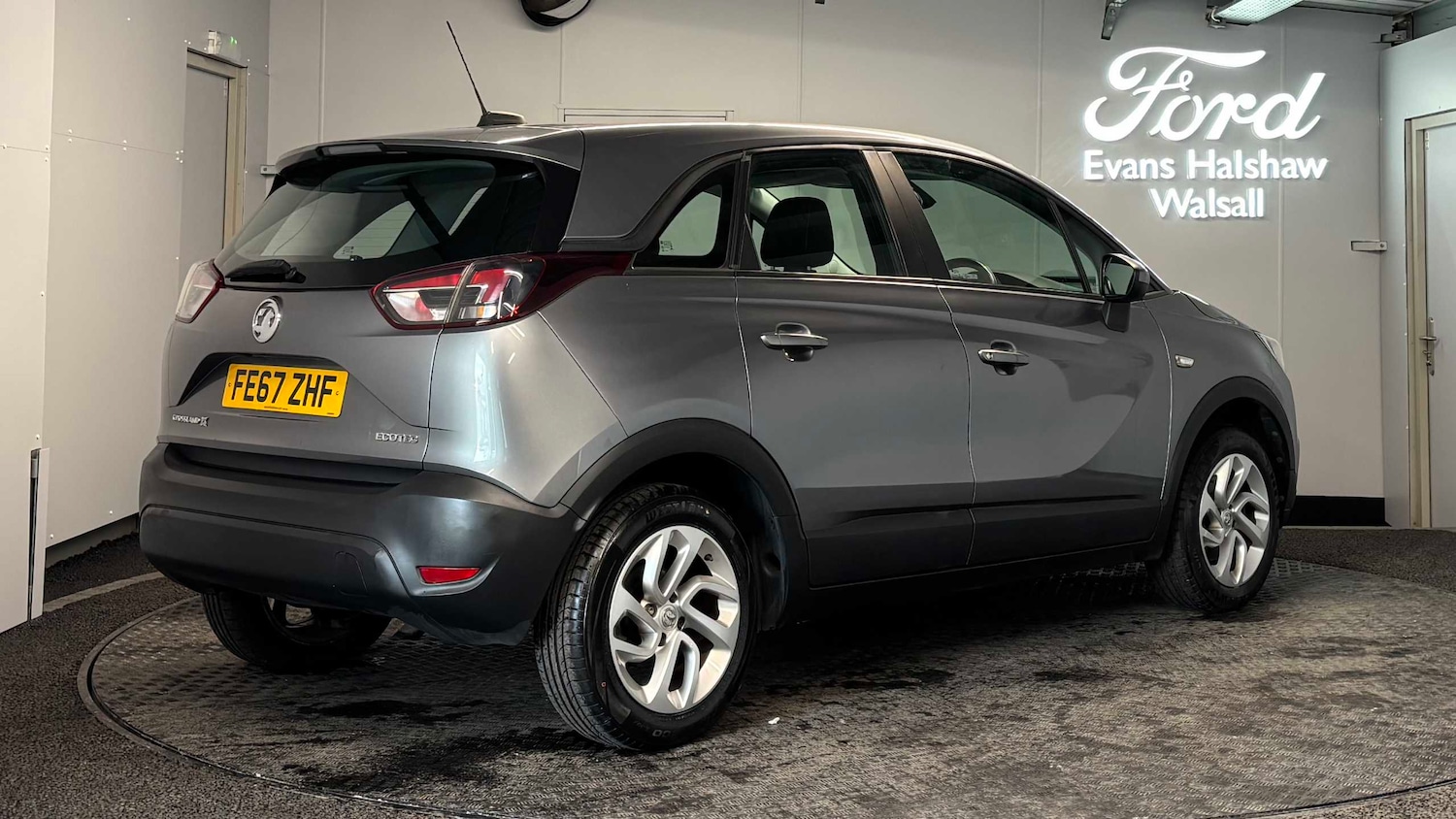 Used Vauxhall Crossland X 2017 for sale - 76916120: Photo 5
