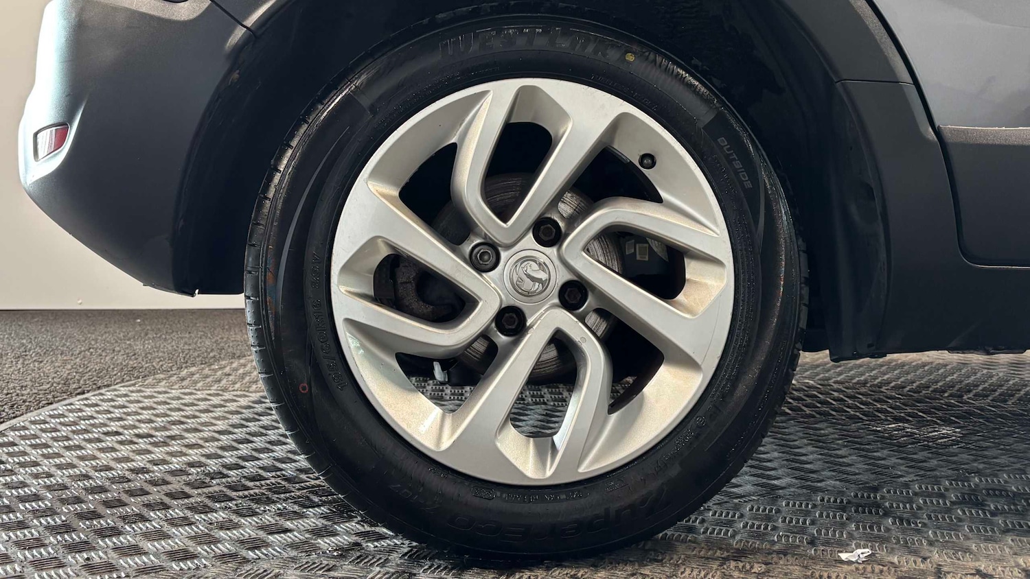 Used Vauxhall Crossland X 2017 for sale - 76916120: Photo 9