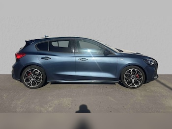 Used Ford Focus 2020 for sale - 75903168: Photo