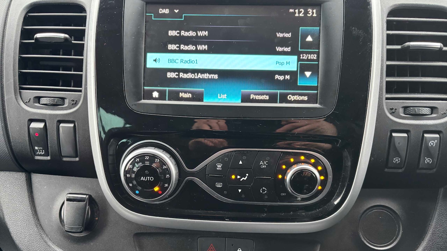 Used Renault Trafic 2020 for sale - 77257392: Photo 20