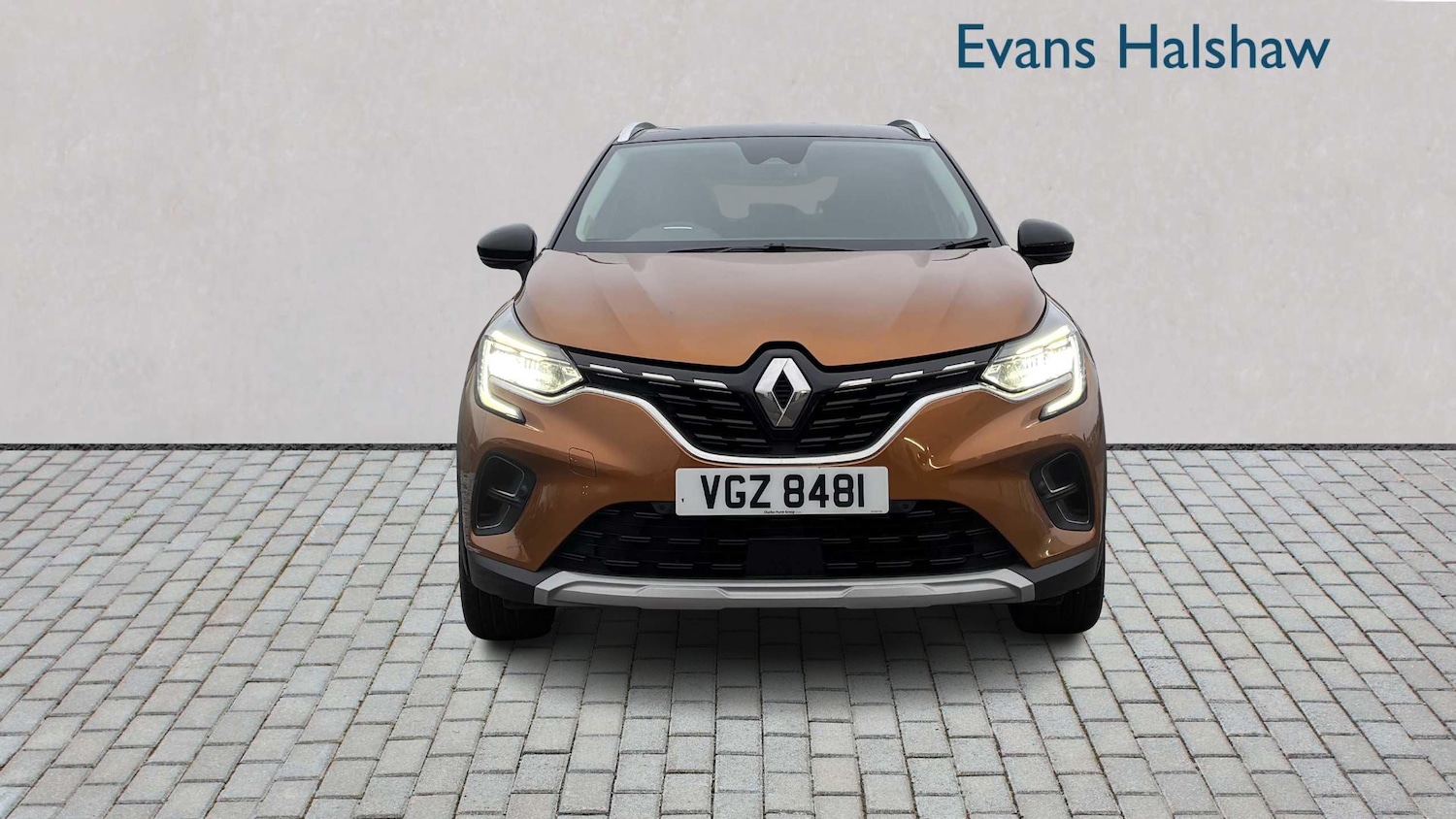 Used Renault Captur for sale - 77032258: Photo 4