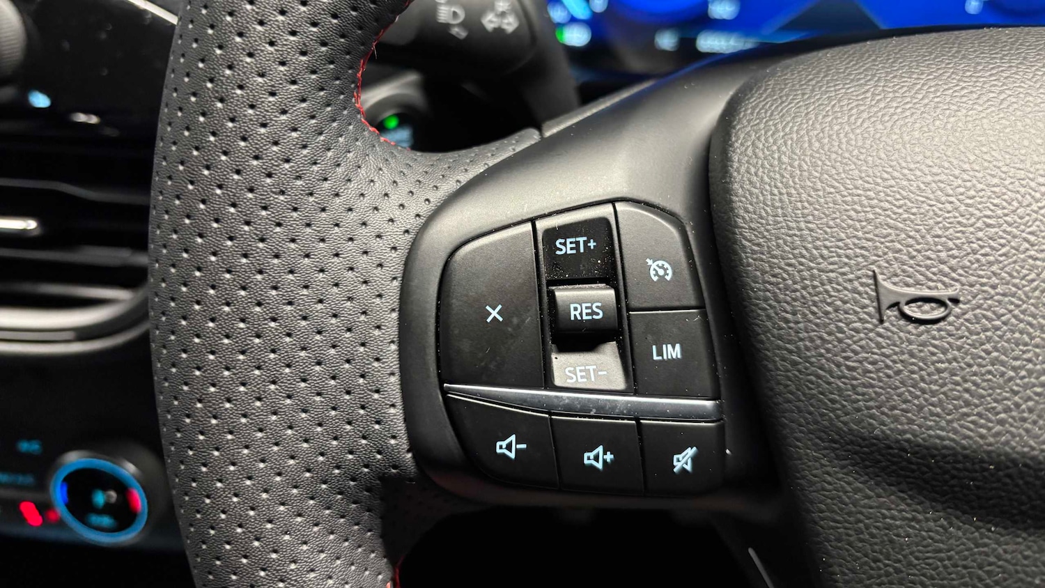 Used Ford Kuga 2023 for sale - 77044052: Photo 16