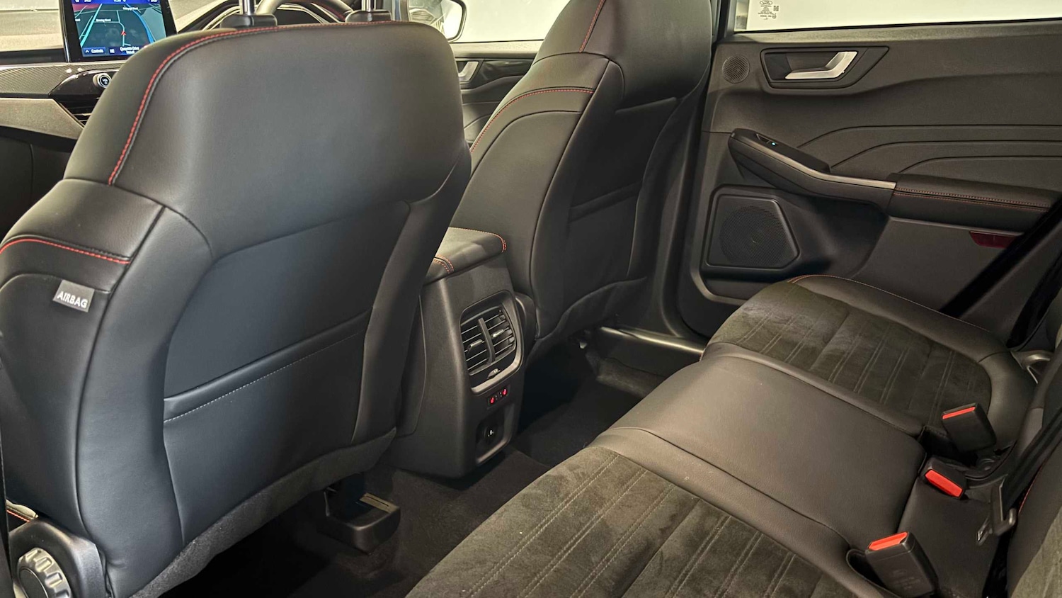 Used Ford Kuga 2023 for sale - 77044052: Photo 25