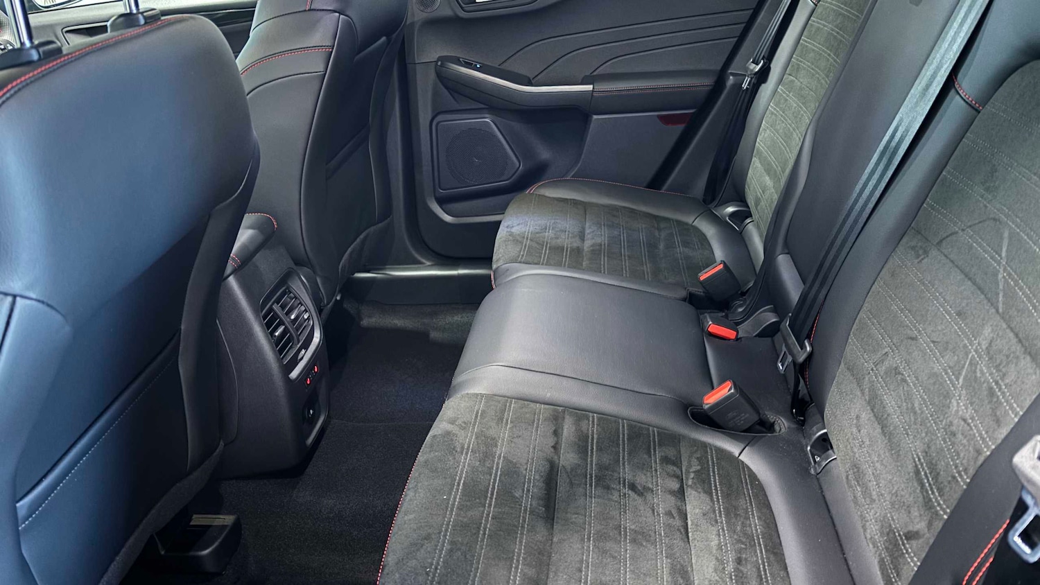 Used Ford Kuga 2023 for sale - 77044052: Photo 26