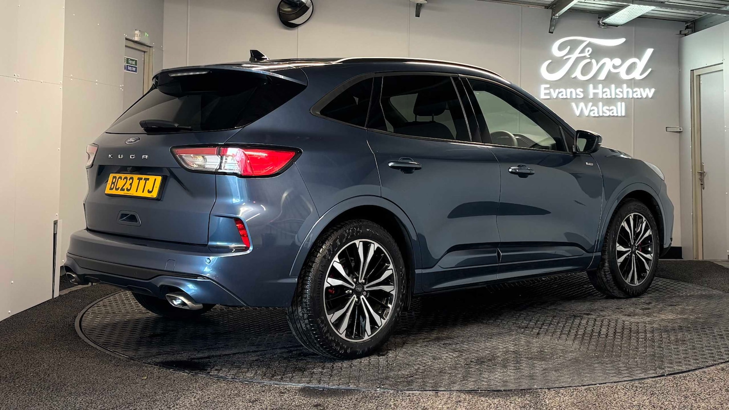 Used Ford Kuga 2023 for sale - 77044052: Photo 5