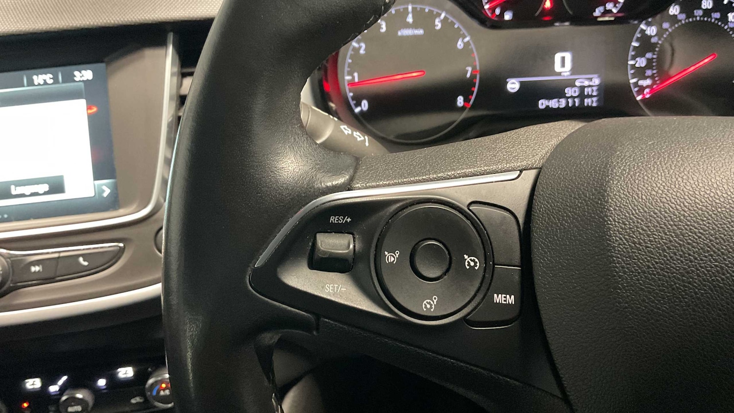 Used Vauxhall Crossland X 2017 for sale - 76459829: Photo 16