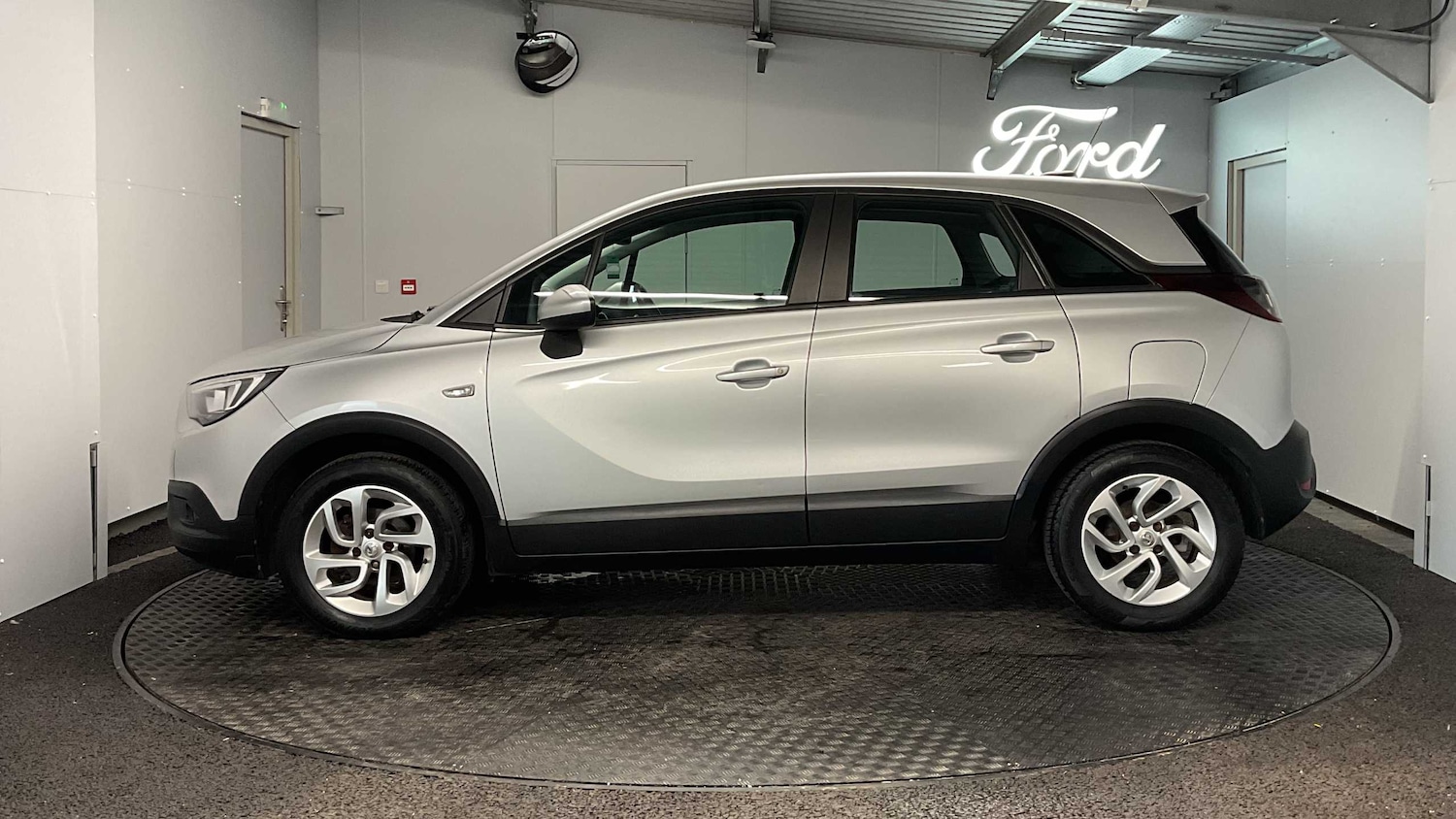 Used Vauxhall Crossland X 2017 for sale - 76459829: Photo 8