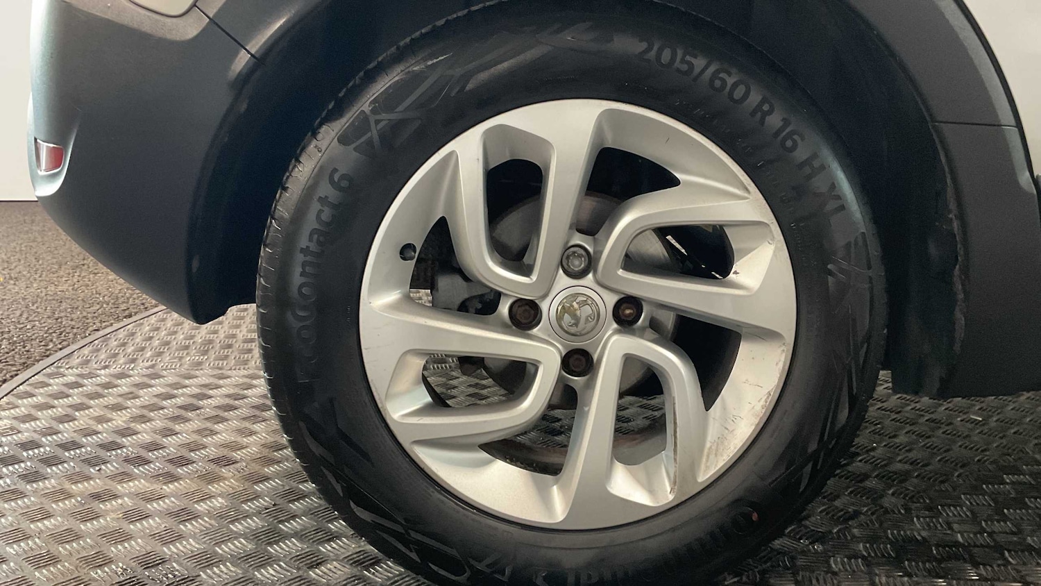 Used Vauxhall Crossland X 2017 for sale - 76459829: Photo 9