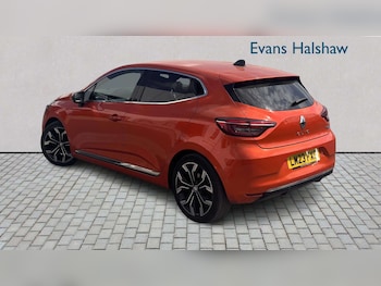 Used Renault Clio 2023 for sale - 78551640: Photo
