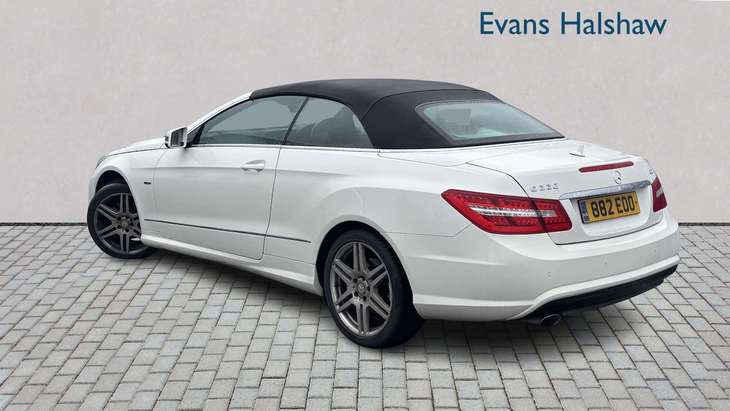 Used Mercedes-Benz E Class for sale - 78052531: Photo 2