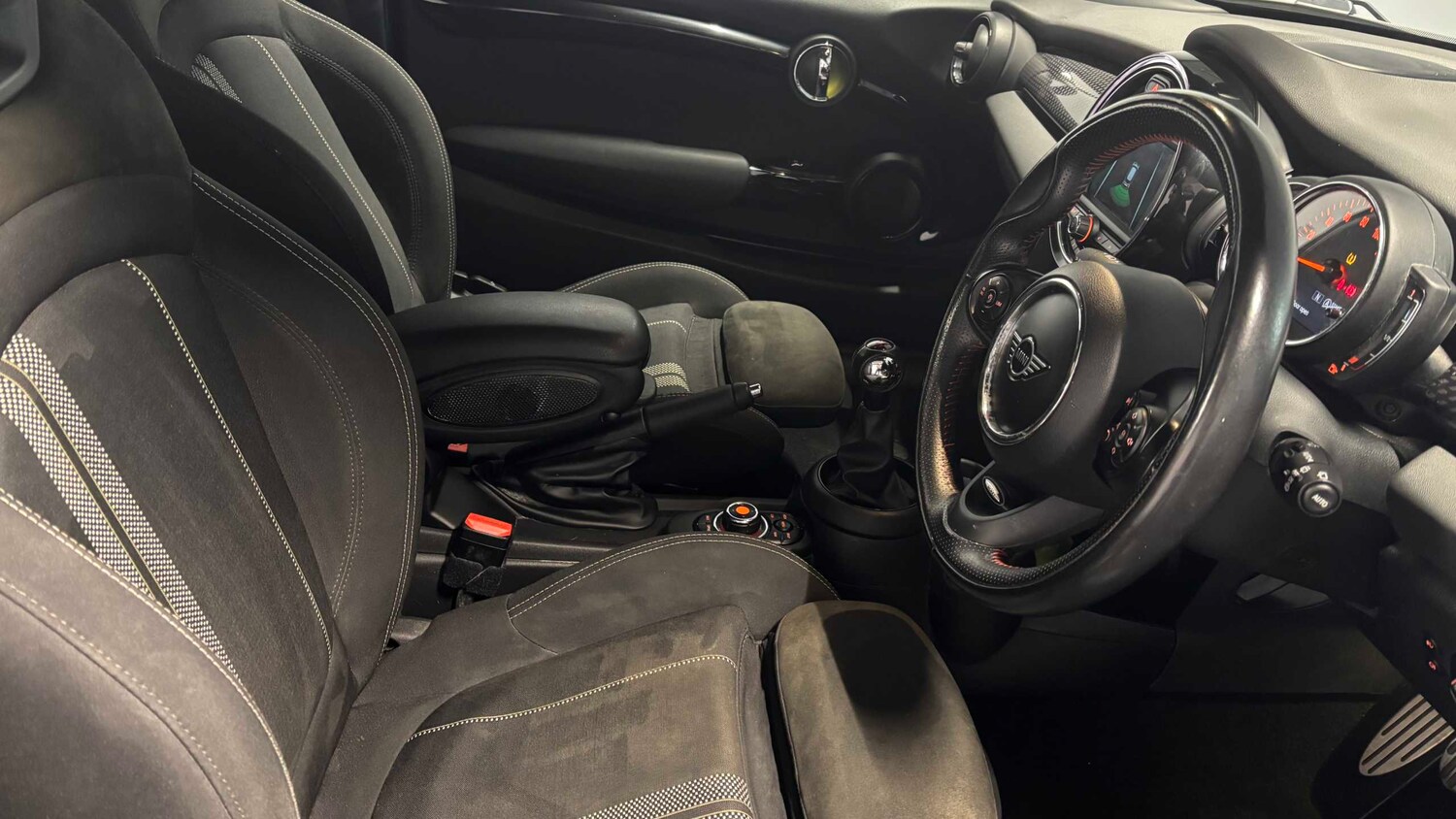 Used MINI Hatch 2020 for sale - 76732360: Photo 14